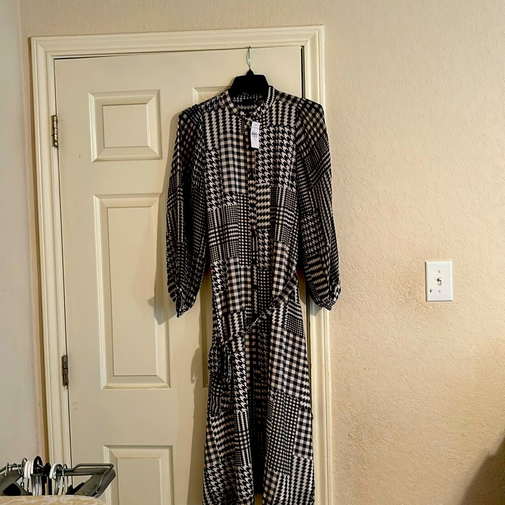 Black and white dress